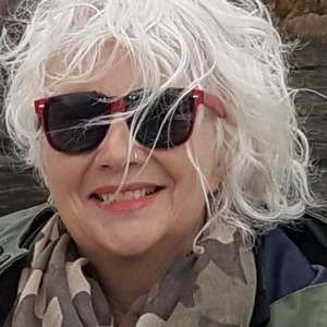 Meet your Posher, Lynn